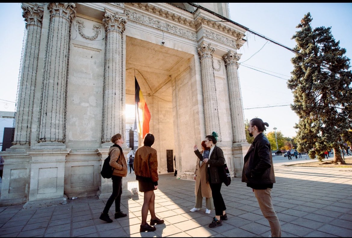 ElenaRusumv's tweet photo. 🇲🇩 Moldova atrage tot mai mulți turiști!

În prima jumătate a anului 2026, sosirile turistice internaționale au crescut cu 25%, cea mai mare creștere înregistrată în Europa în această perioadă. 🌍📸

#Moldova #Turism #TravelMoldova https://t.co/kfE1nw5AQy