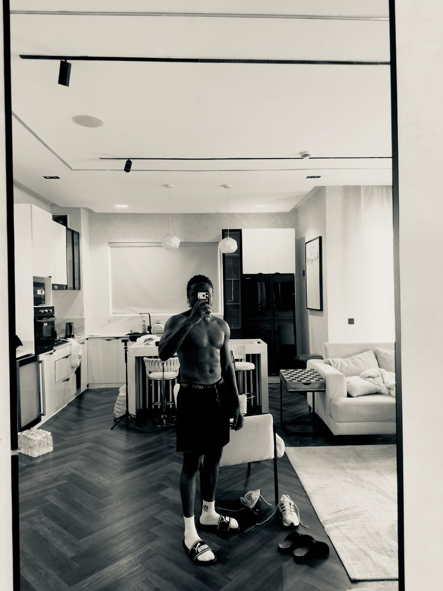 sirhazanaddicto's tweet photo. Happy Weekend ☕️ https://t.co/grqPJRQXdm