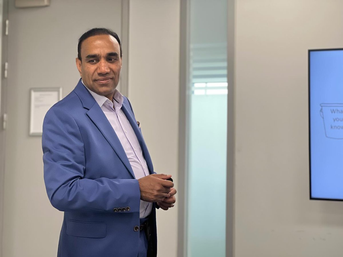 CheryleSani5's tweet photo. Compliance isn’t just paperwork—it’s a growth strategy. The right certifications build trust, unlock contracts, and turn suppliers into trusted partners. At BizGrow Holdings, we help businesses achieve ISO, ACS, SafeContractor, Constructionline and https://t.co/RLMCxprzpo