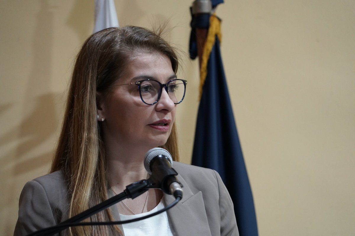 CNegro7's tweet photo. Participamos del acto por el 79.° aniversario de la Dirección General de Información e Inteligencia junto al Director de la Policía Nacional, el Subdirector General de Secretaría y el Director de Investigaciones. 

Destacamos el profesionalismo y el trabajo silencioso de la Directora y de cada integrante de la unidad. Durante este año y medio han sido determinantes en los duros golpes al narcotráfico y al crimen organizado, desarticulando estructuras criminales en todo el país.