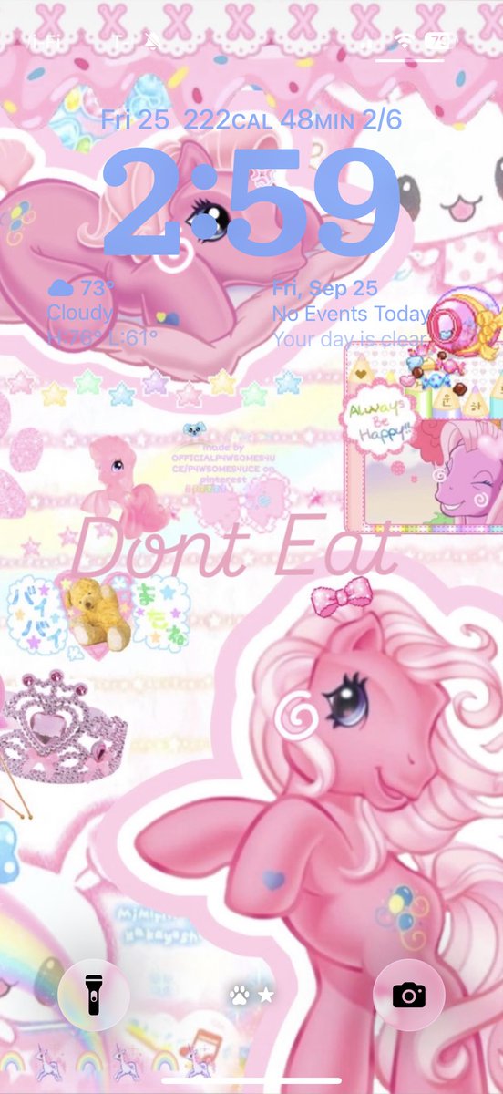 myghoulicide's tweet photo. my lockscreen ^^ #wl #edtwt #ricecaketwt #appletwt #wltwt #edrtwt https://t.co/Tpb9TQ15qu