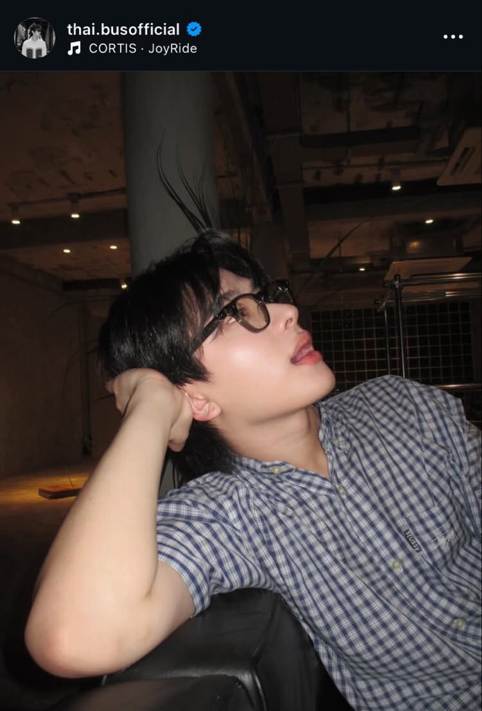 louvfot's tweet photo. aa ‘s pov                               thai ‘s pov https://t.co/XTXxrHOdj9
