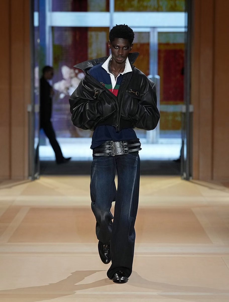 gregor_estevan's tweet photo. GUCCI THE STORE SHOW BY DEMNA https://t.co/fMvs5sFEXl