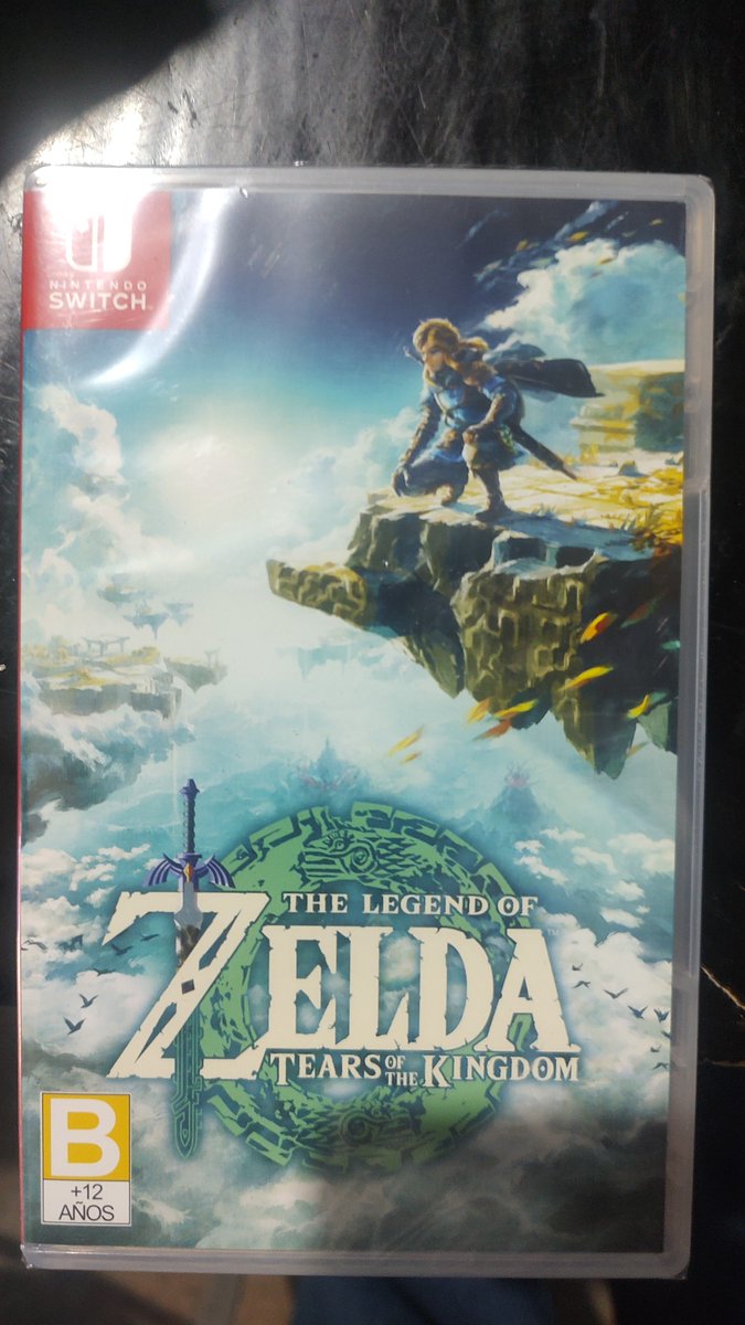 Gooodras's tweet photo. El día de ayer el jefe de mi trabajo me regaló el TOTK
La verdad soy super feliz pq me esfuerzo demasiado en mi puesto,aunque en veces no tenga las ganas.
La verdad lo disfrutaré demasiado uwu https://t.co/JaUjd5r5lX