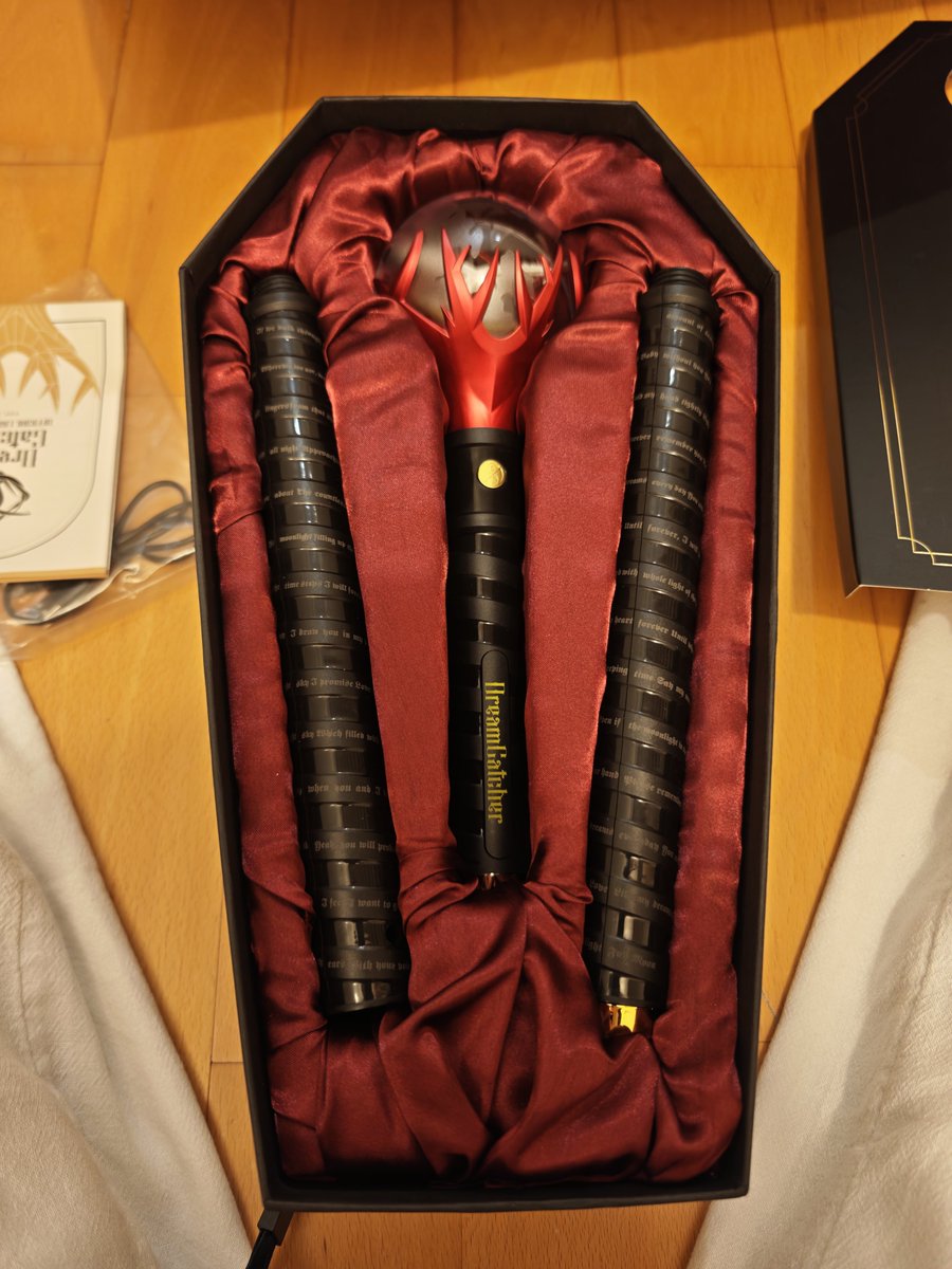 taeleskope's tweet photo. I swear I could cry rn https://t.co/waalPnSAmI