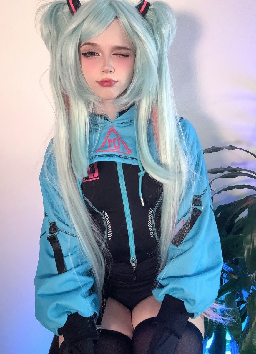 Temikmiupaws's tweet photo. you're about to lose it 🫶 https://t.co/SDQghtgwPD