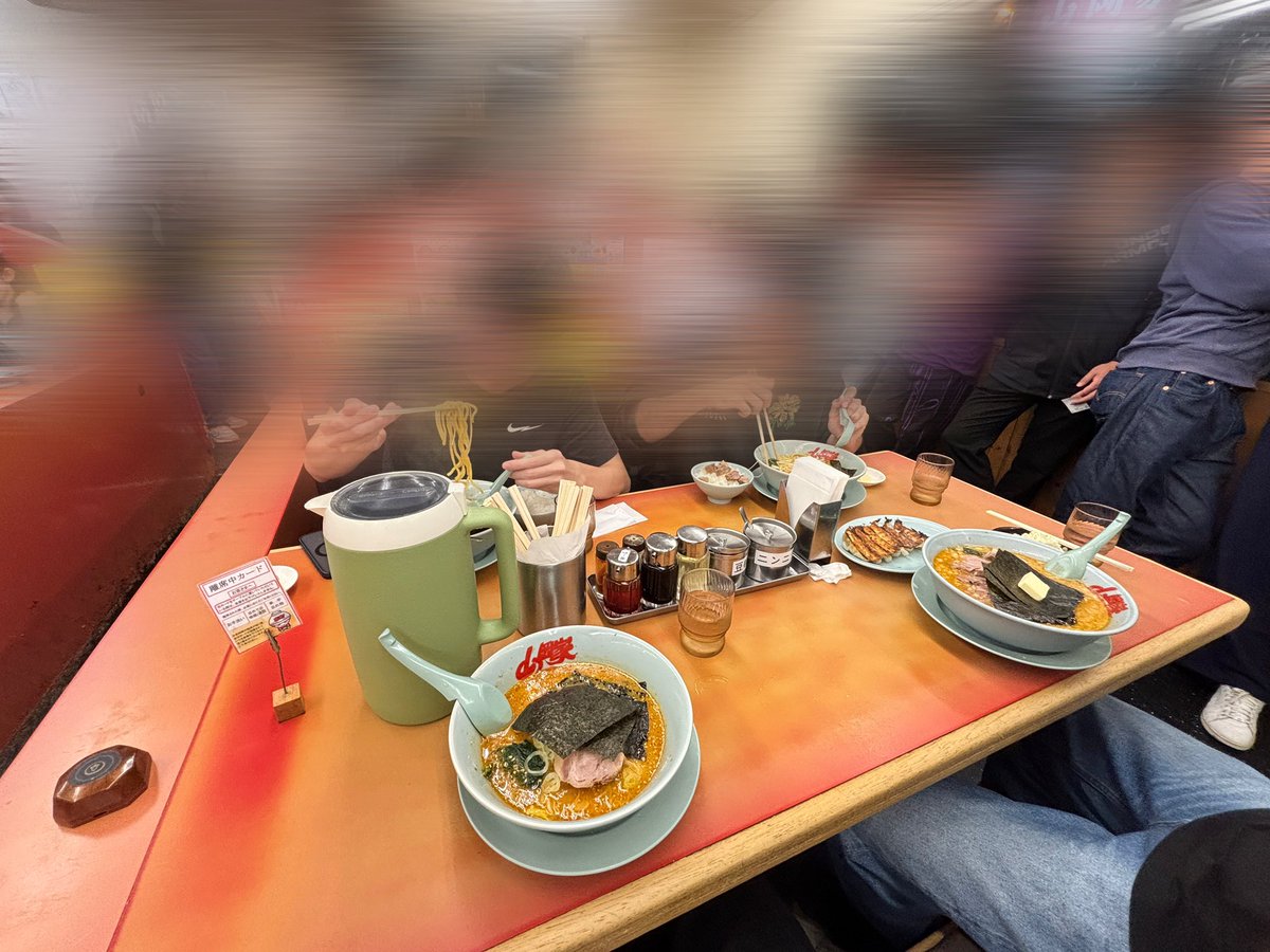 usa__3_3's tweet photo. 深夜会 https://t.co/Xe2btcynb4