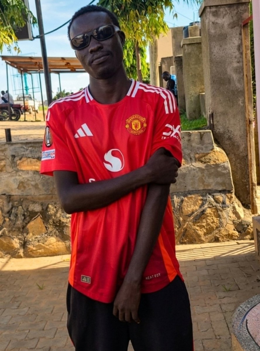 thisiswrld's tweet photo. @ManUtd type shit🤝 https://t.co/RHvyt09PCM