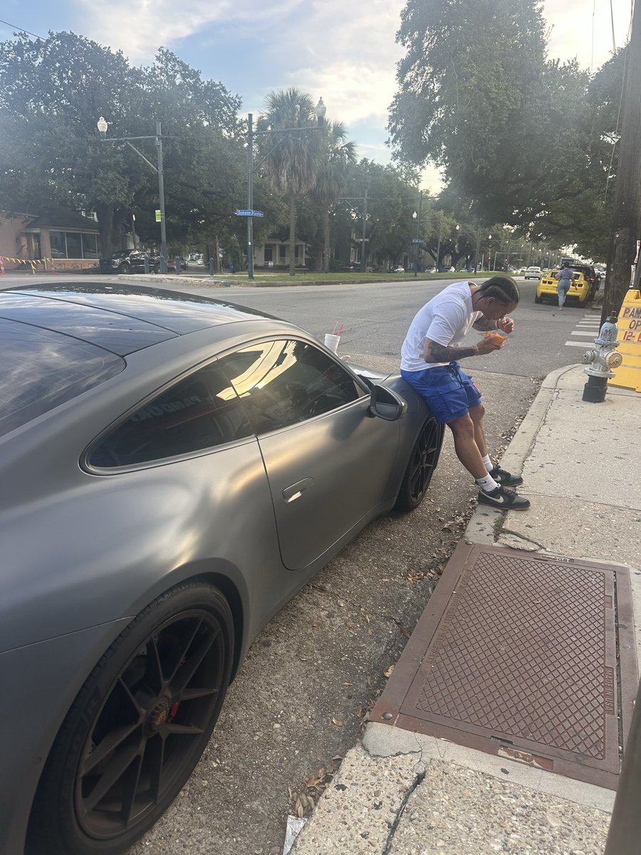RPrograis's tweet photo. I know people may look at me like I’m larger than life, but at the end of the day, I’m just like everybody else. Nobody is better than anybody. We’re all just people trying to enjoy this thing called life. #rougarou #neworleans #culture https://t.co/8QbYfrG5kH