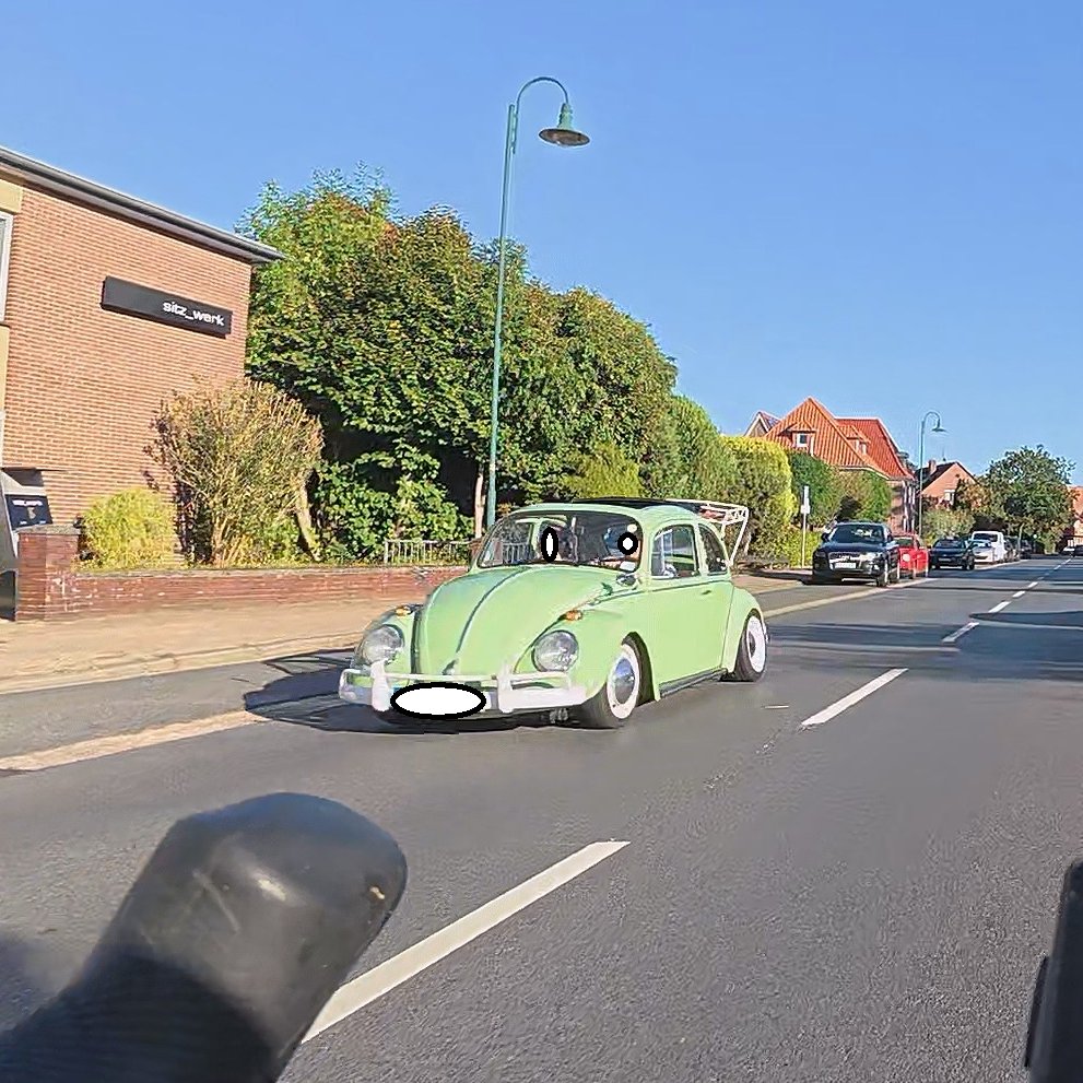 blueRacerOL's tweet photo. Heute wieder ein Schätzchen gesehen.
Aus einer Zeit, als VW noch Volkswagen war.
#mdRddG #Radfahren #Käfer https://t.co/KIsLw32e6N