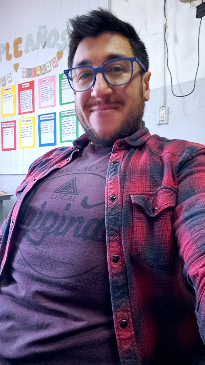 FerchonOjeda's tweet photo. Fin de la jornada laboral! 🤓 https://t.co/WuiLoZ99wl