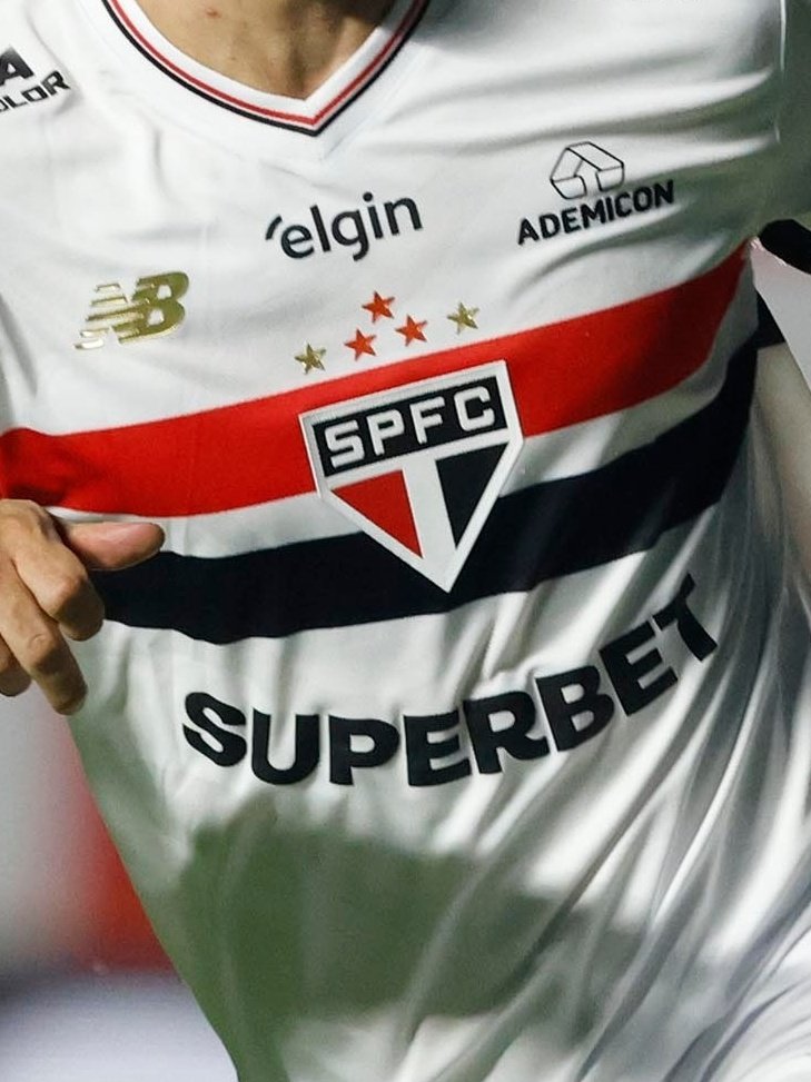 somosaopaulinos's tweet photo. ⚠️ OFICIAL! Governo anunciou a proibição de bets no Brasil.

Um dos patrocinadores do São Paulo é a Superbet, que agora não poderá mais atuar no país. https://t.co/dQWOMH3Shw