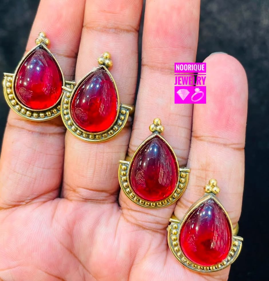 CorrinTheodorov's tweet photo. পূজার সাজে যোগ হোক বাড়তি ঝলক! Puja Special Ring Collection থেকে পছন্দের আংটি অর্ডার করতে এখনই ইনবক্স করুন। https://t.co/4V52hPymy8