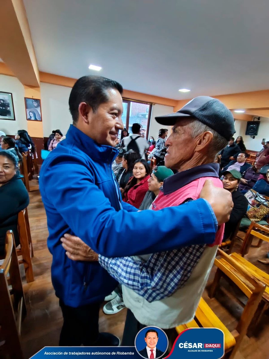 DaquiCs's tweet photo. 📌 Mi agradecimiento a la Preasociación de la Bahía Sur de #Trabajadores Autónomos de #Riobamba por la invitación a este importante encuentro en la Casa Indígena, mi gratitud por #sumarse a este #proyecto. https://t.co/3OxtLDlmTQ