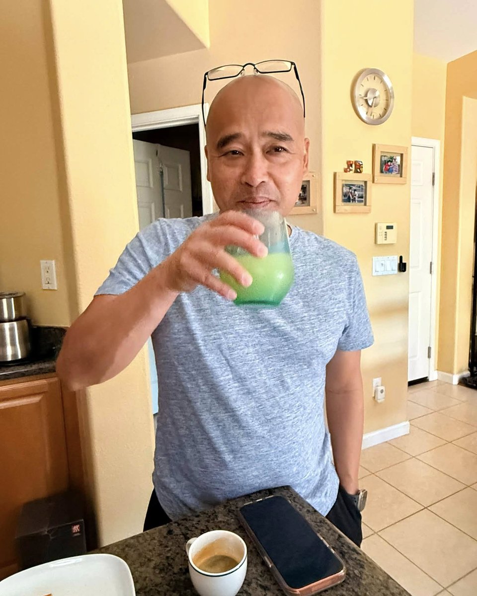 JeneKappelyv's tweet photo. So happy to find real kalamansi juice at Costco! It tastes like home and brings back memories of the Philippines, where this beloved citrus fruit is widely cultivated. https://t.co/VOaDesmt9b