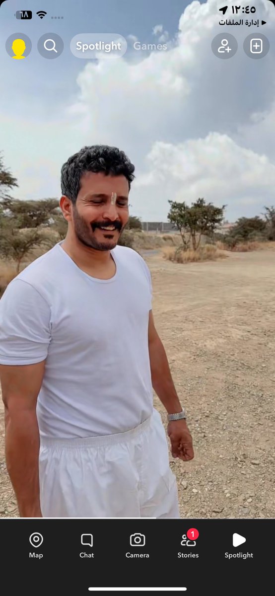 bianstud's tweet photo. معقولة اسهل ما بالحياة بعد سوال ١ + ١ هو تايبي ؟
يكفيه سعودي / كويتي وفوق الاربعين وبه شيب عشان حقي يمذي ويبتدي يدوخ يفكر بحرارة فتح��ه https://t.co/b3406xdHVv