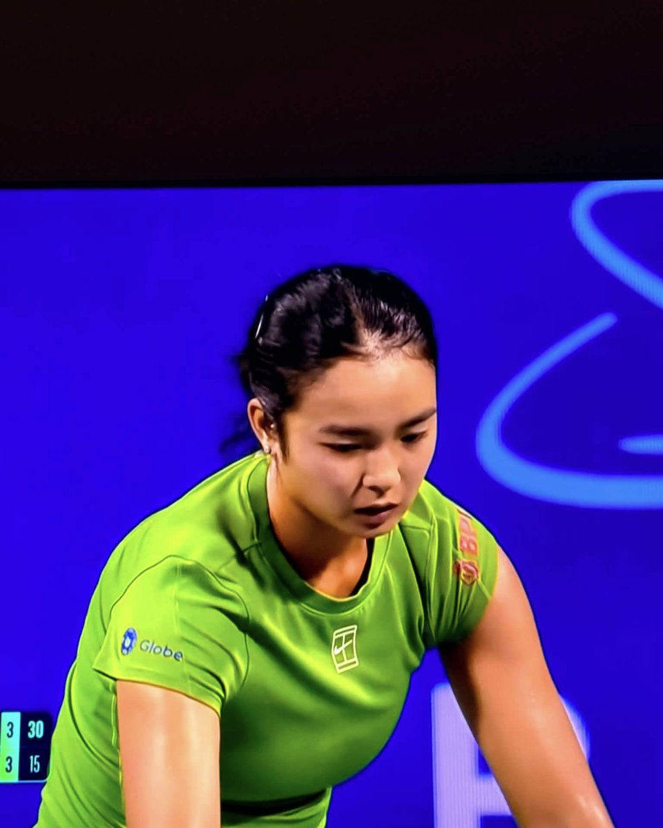 JeneKappelyv's tweet photo. She’s giving it her all. Good luck, Alex! https://t.co/JMpX9Uc9B1