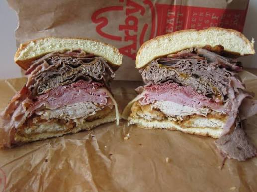 Riku_real_'s tweet photo. @eerievanitas Looks like it’s just you and me Vanitas, brokeback Arby’s style. You take the left I take the right. https://t.co/mRx9nDiQzQ