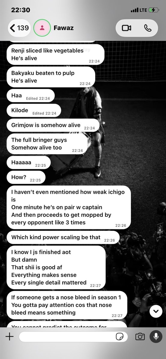 _Ayeluwa's tweet photo. My guy has been crashing out about bleach all evening 😂😂😂

Bleach fans come and defend ooo😭💔 https://t.co/QpJYfE8dVb