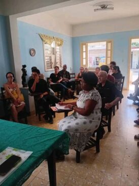 DiarioMayabeque's tweet photo. UNAH acoge taller “#Zoonosis, Economía y #UnaSalud” con enfoque One Health, con la participación de estudiantes y profesores de la carrera de #MedicinaVeterinaria, miembros del gremio Veterinario de Cuba y actores locales del municipio y la provincia.
#UNAH #Mayabeque https://t.co/4Cc6YC2nni
