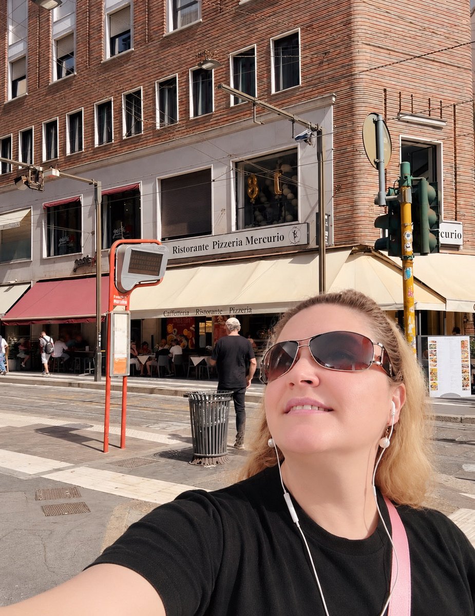 SeleneLuna3006's tweet photo. Milano allá Vamosss🇮🇹🍝🍕🌻🇪🇺🇮🇹 fashion week 2026! 🌍🇪🇺🌍🇪🇺🌍🇮🇹🇮🇹🇮🇹🇮🇹🇮🇹🇮🇹🇮🇹🇮🇹🇮🇹🇮🇹🇮🇹🇮🇹🌻🌻🌻🌻🌻🌻✨✨✨✨☀️☀️☀️☀️☀️
✨✨ not copy , copyright serenity lee. 🚨🔥🇪🇸✨🩷🩷🩷🌸🌸🌸🍓🍓🍓 🌧️🌸🩵#museum #anime #manga #ilustrator #pastel 🔴🚨🔺🌈🌈 ☔️☔️☔️☔️🌧️🌧️🌧️🌧️
#milano #milanofashiinweek #fashionweek #fashionweek2026
