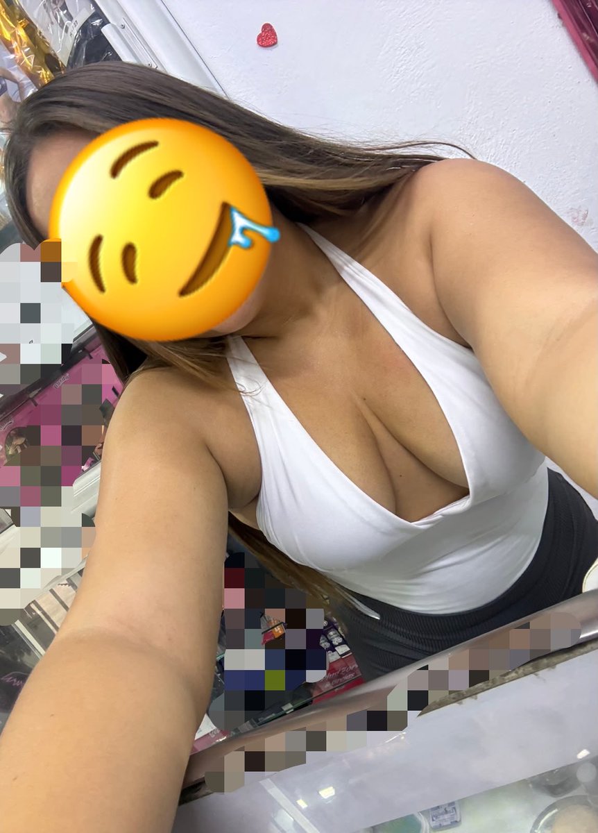 sovaleng222par's tweet photo. Con ganas de un masajito 🔥 https://t.co/L5x74XVXAY
