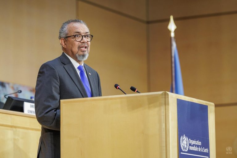 ElInformadorVE's tweet photo. #25SeptEl director general de la OMS, Tedros Adhanom Ghebreyesus, instó a los Estados miembros a finalizar y aprobar «cuanto antes» el Sistema de Acceso a Patógenos porque «la próxima pandemia es cuestión de cuándo, no de si ocurrirá».
Más detalles AQUÍ 👇: https://t.co/bwKgIcphVc