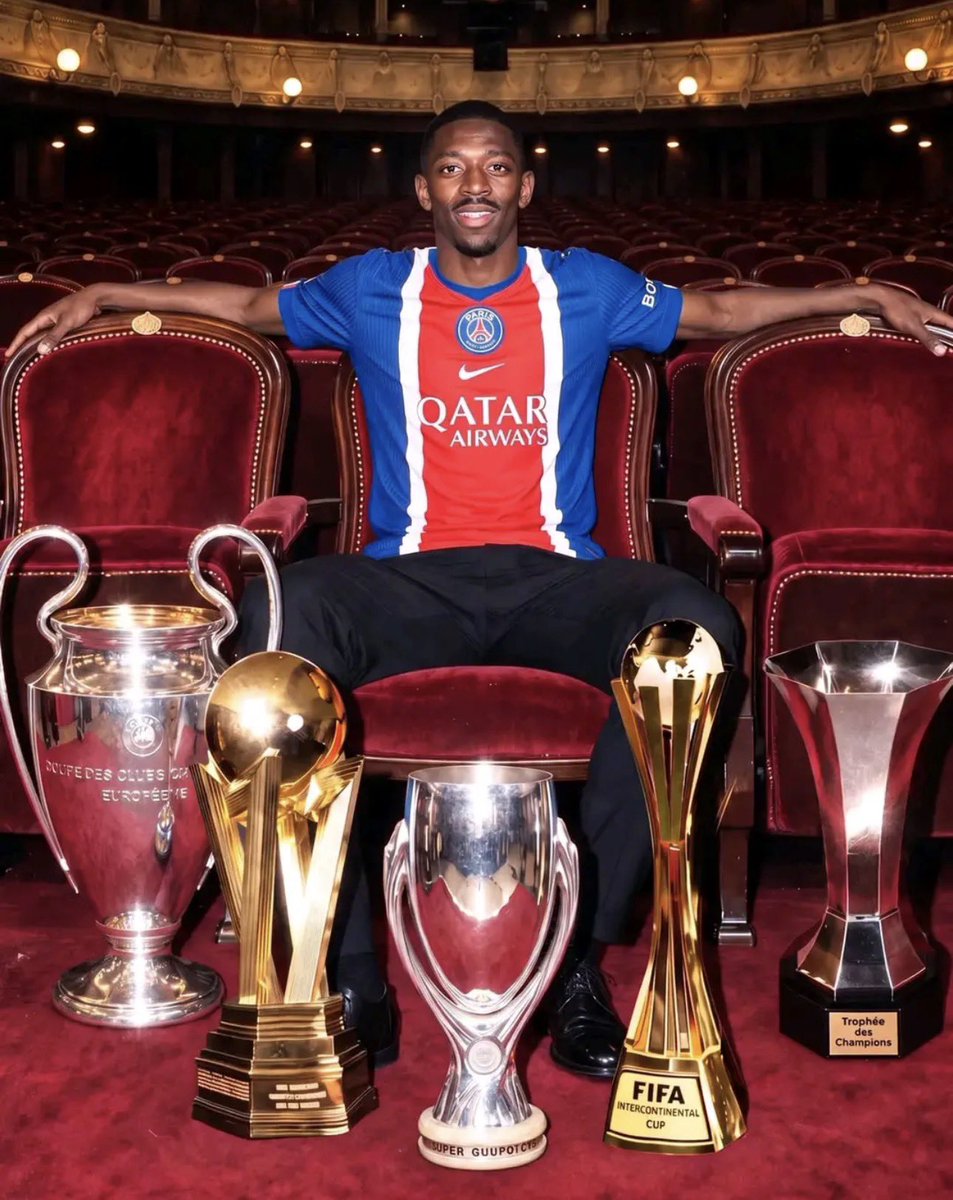 ArtLeTroll's tweet photo. 🚨 LES CANDIDATS AU BALLON D'OR ET LEURS
TROPHÉES
QUI MÉRITE LE BALLON D'OR ? https://t.co/3ZKgLLfNCC