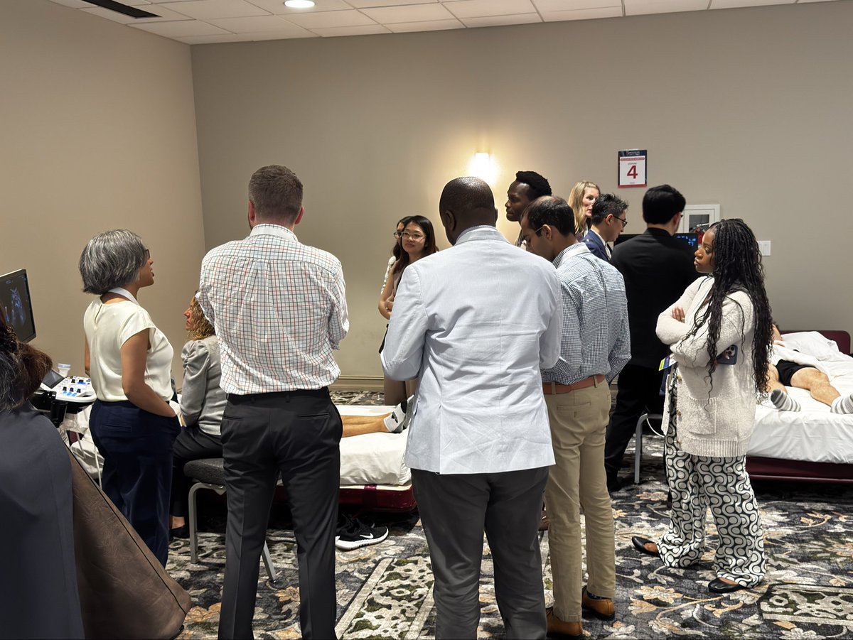 DanielleV_PA's tweet photo. Educational POCUS session at #VSS2026!  @SVM_tweets https://t.co/tmPQFe04bP