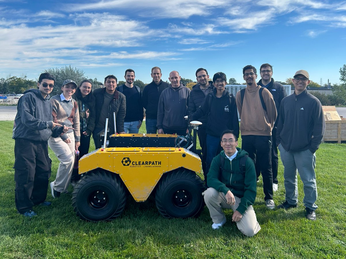 clearpathrobots's tweet photo. We hosted more than 30 #ROSCon attendees at our office in Waterloo today!

Visitors got to see #Warthog in action, take Husky, Jackal, Ridgeback, and Dingo for a drive, and get a live demonstration of our #OutdoorNAV autonomy software. 🤖 https://t.co/BsIkoKb9rP