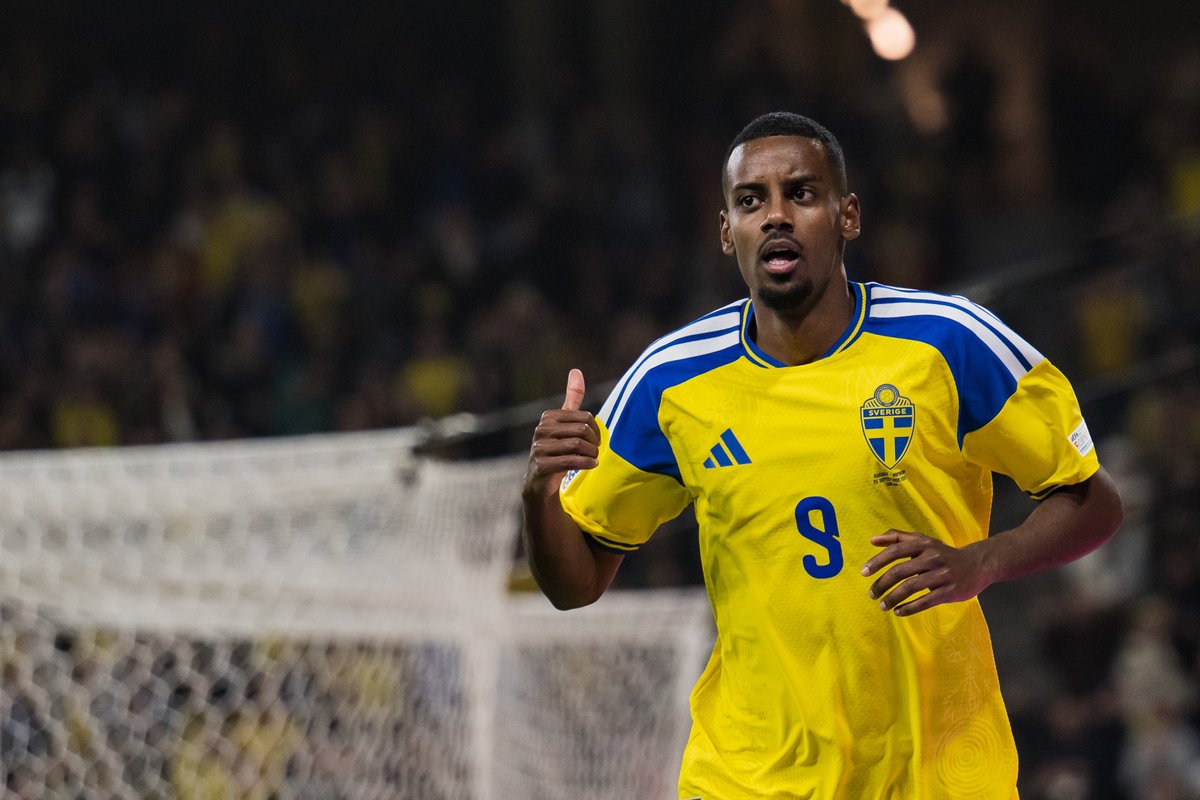 SVTSport's tweet photo. JUST NU: Alexander Isak ger Sverige ledningen – följ matchen i SVT:s chatt

Klicka här: https://t.co/AOTiJdJ3J0 https://t.co/4OzZZKXJmR