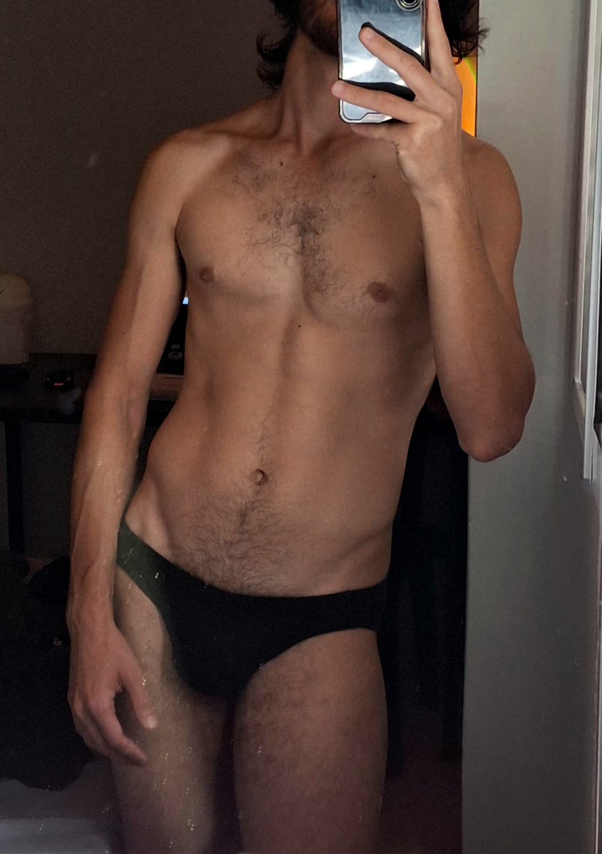 Alessart9's tweet photo. 🥵 https://t.co/9Y9Ceu6vKk