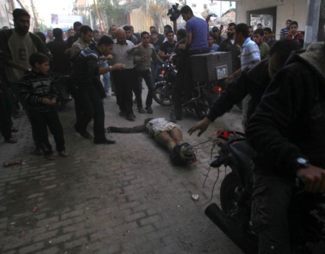 SpoiltheG5's tweet photo. gazans being gazans

'palestinians' being 'palestinians'

'palestine' is terrorism

credit: @Anne73447231035 https://t.co/5W0Sal9Stv
