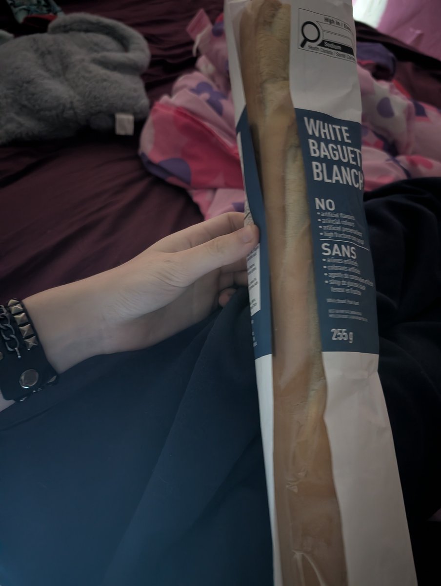 moldykody's tweet photo. I got this whole ass baguette to myself look https://t.co/hgyyLbqNBC