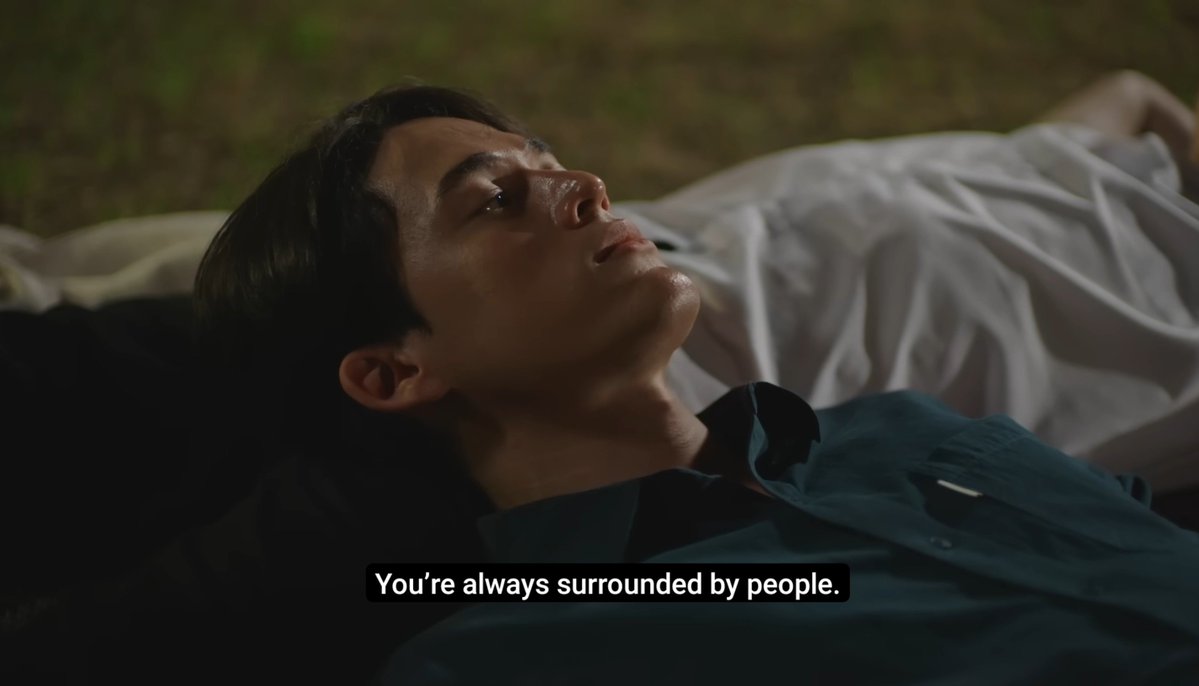 prettyyygawin's tweet photo. oh the irony of it all...both in life and character context 💔
they subtly hinted at pisaeng's loneliness here. this is going to hurt 😢
#KristPerawat
#GawinCaskey
#BeMyFavorite https://t.co/Sl8M0y4WUS