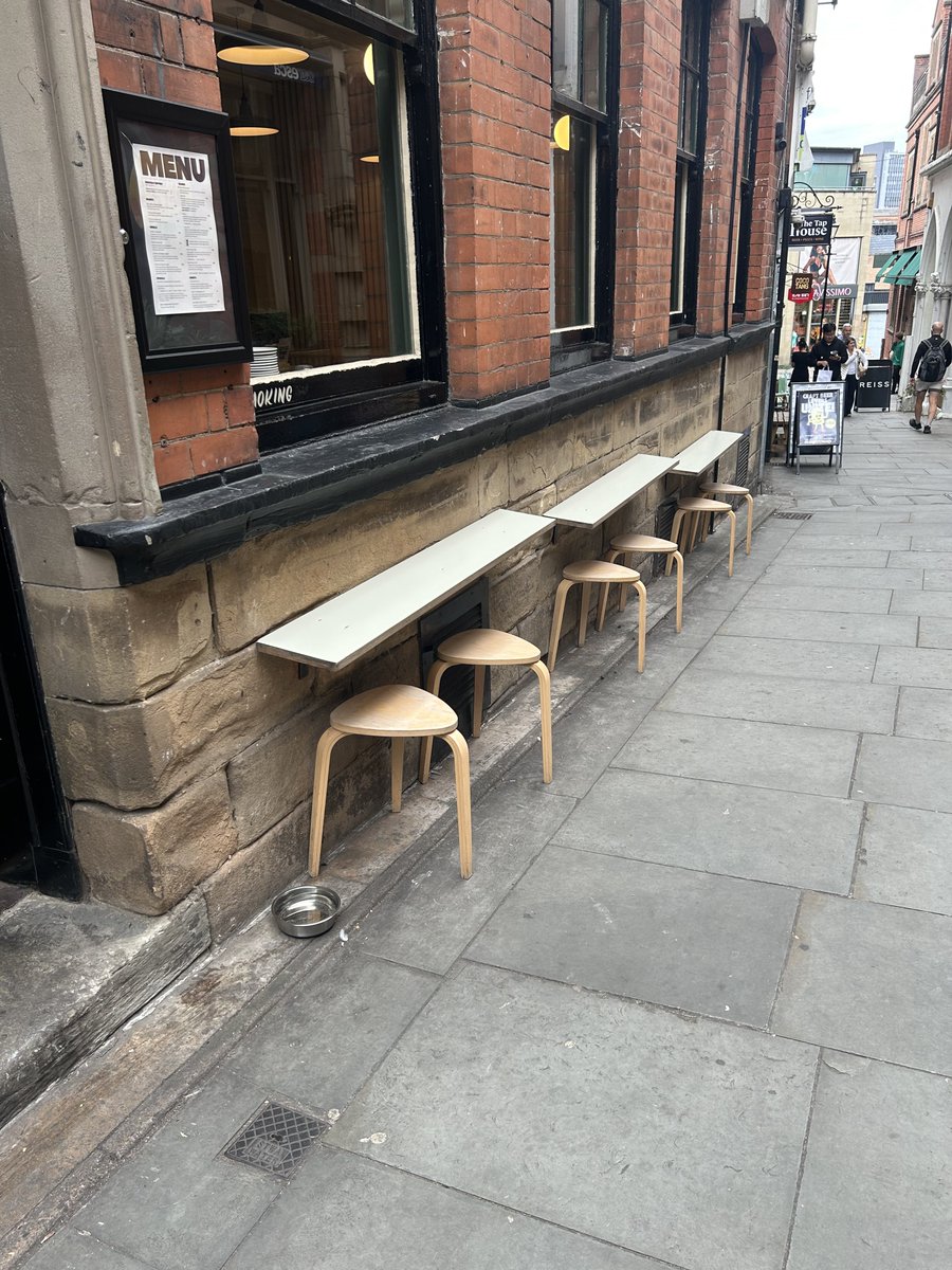 alternatonton's tweet photo. 本当に斜面で生きている https://t.co/GDjhIp38im