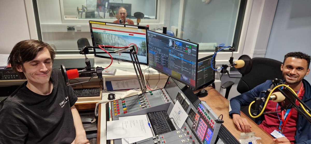 bhbsrequest's tweet photo. Tullis &amp; Theo are looking after Requestline until 10pm including Jim's local news &amp; sport at 9.30pm... Contact us for a song request.... Listen on NHS wi-fi... Find wifilounge on your browser or scan the QR code on our flyer... Or put https://t.co/MyoBN0QxOD into your browser... https://t.co/NnK50h1dg5