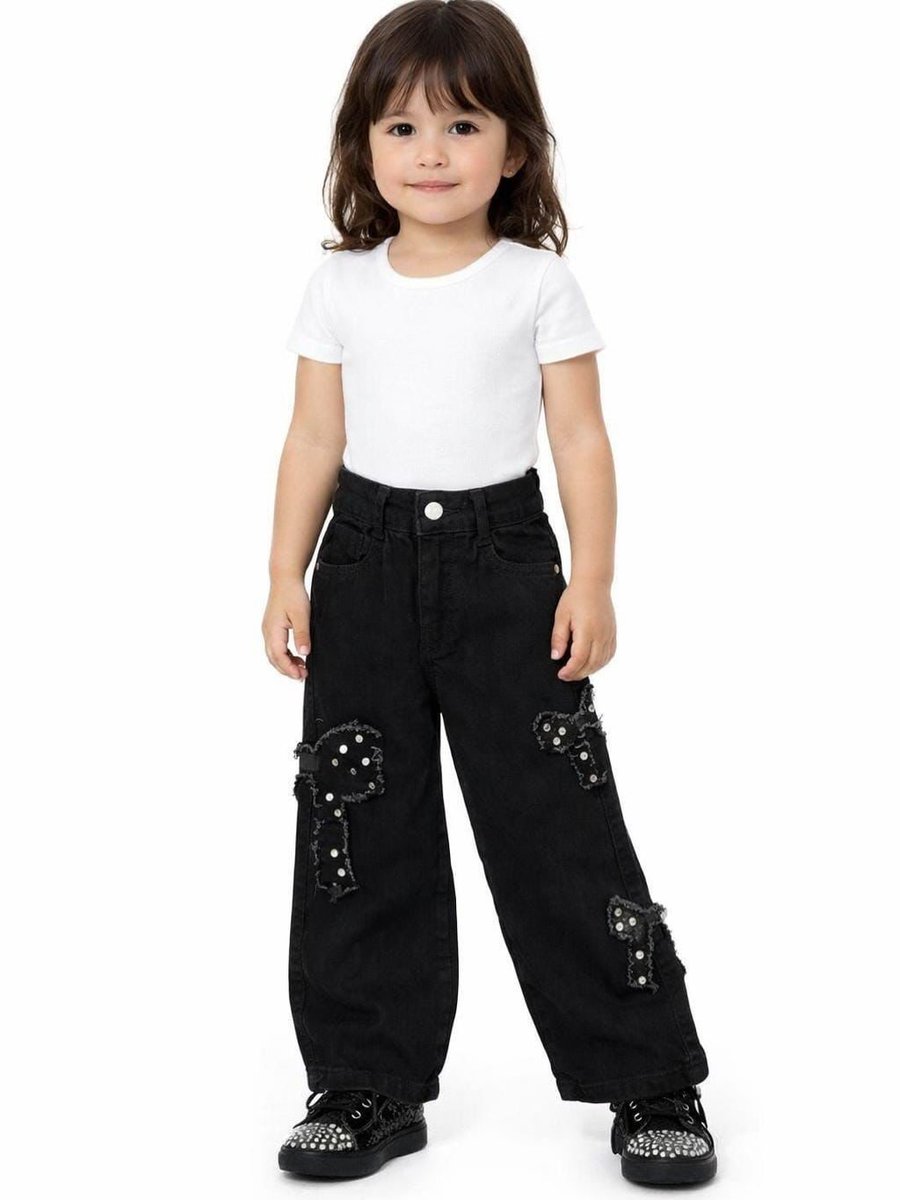 Bimaryasma's tweet photo. Patch it up! Wide-leg jeans for stylish girls. Trendy patches and a comfy fit make them a must-have. Sizes 6–16 years. Order via DM or WhatsApp 78 868 280. https://t.co/zXLaokfLjm
