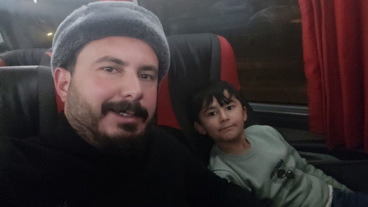 zynp1971's tweet photo. Eşi farklı kurumda görev yapan öğretmenler 3 yıldır ayrı yaşıyor. Hakim ve savcı eşlerine uygulanan il emri eşitlik gereği bize de uygulanmalı. @Yusuf__Tekin il emrinin yeniden değerlendirilmesini arz ediyoruz. #AilemiVerYusufTekin ❤️⚖️👨‍👩‍👧 https://t.co/WPMvyqIJTl