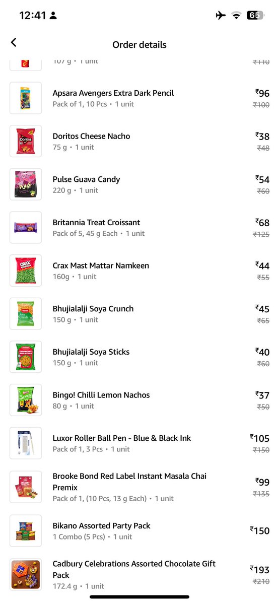 desertmist's tweet photo. @amazonnow @amazonIN Amazon Now store is regularly cheating customers. Paid for Unibic chocolate Cookies received kellogs cereal. And paid for Bingos 37₹ Nachos received 20₹ Bingos Chips. This is disappointing and unacceptable. No option to speak to customer care !!! https://t.co/5DNhHFLS2k