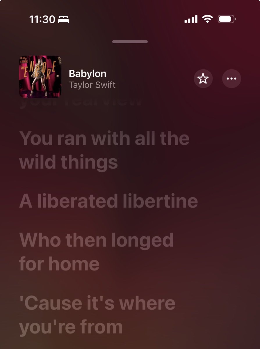 piotrek_happy's tweet photo. you really are hating on this and gagging on this? something is wrong with you and not Taylor’s pen https://t.co/g29GI0HT4o