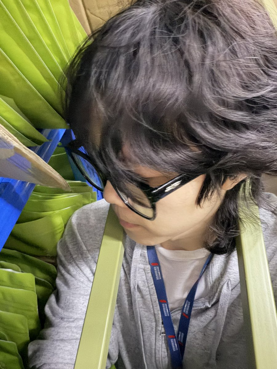 loppy390093's tweet photo. 受够了上班的日子了，什么时候可以活成小孩子的生活，果然还是在家的时候活的光鲜亮丽 https://t.co/PlyC3mTsQi