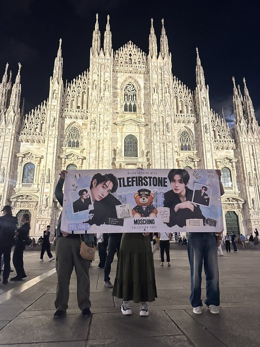 moonxest's tweet photo. we couldn't hang them there so we brought them to the duomo 🥹🤏🏻

@TLE_mtm @firstone_wnk
TLE FIRSTONE AT MFW 2027
#MOSCHINOSS27xTLEFIRSTONE 
#TLE_mtm #Firstone
#TleFirstone https://t.co/4MGMiAXN41
