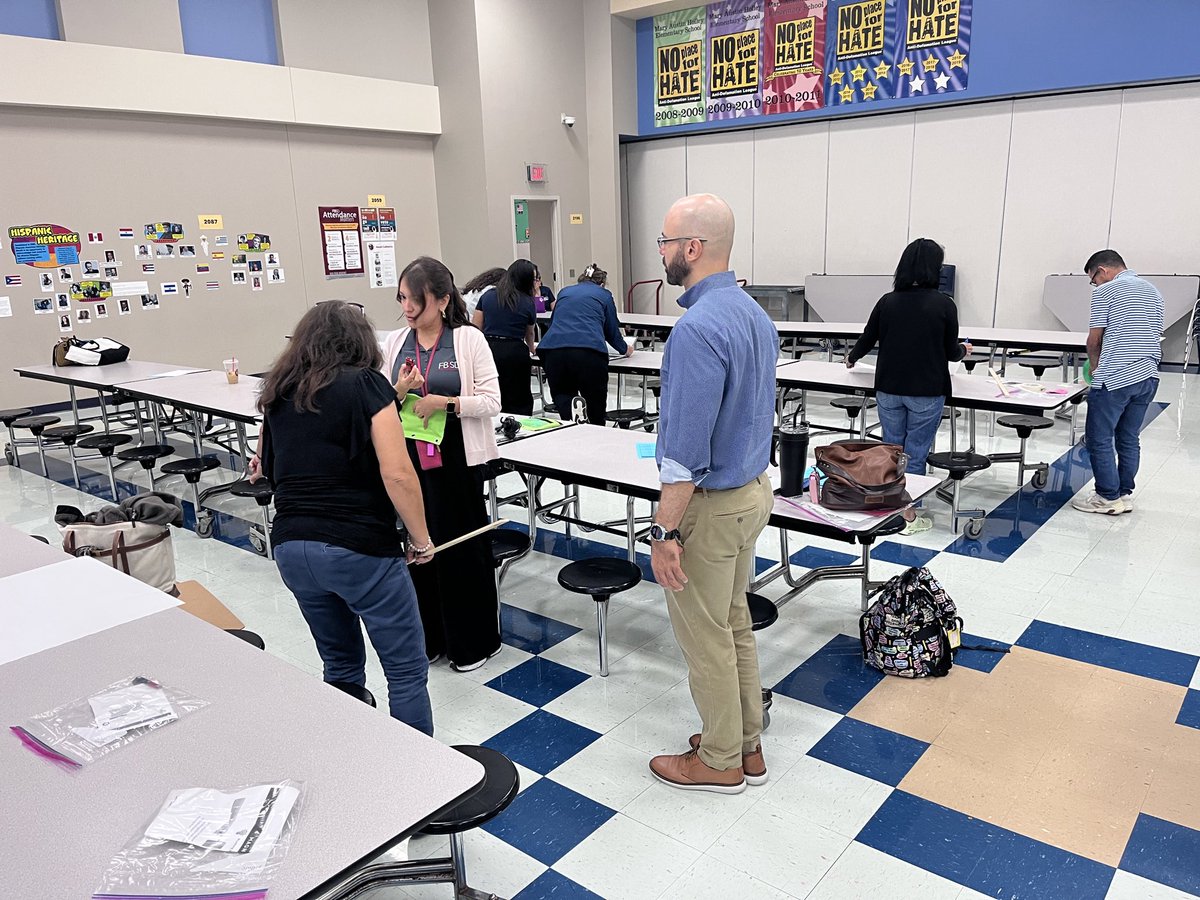 teashalbrown's tweet photo. @FBISDSTEM Our bilingual teachers are living the student experience during Science JEPL!!   

Thank you @MaryHolleyElem1 for hosting  

#BilingualEducation #StudentExperience #ProfessionalLearning #EngagedLearning #TeacherGrowth https://t.co/tDSMt3Qphe