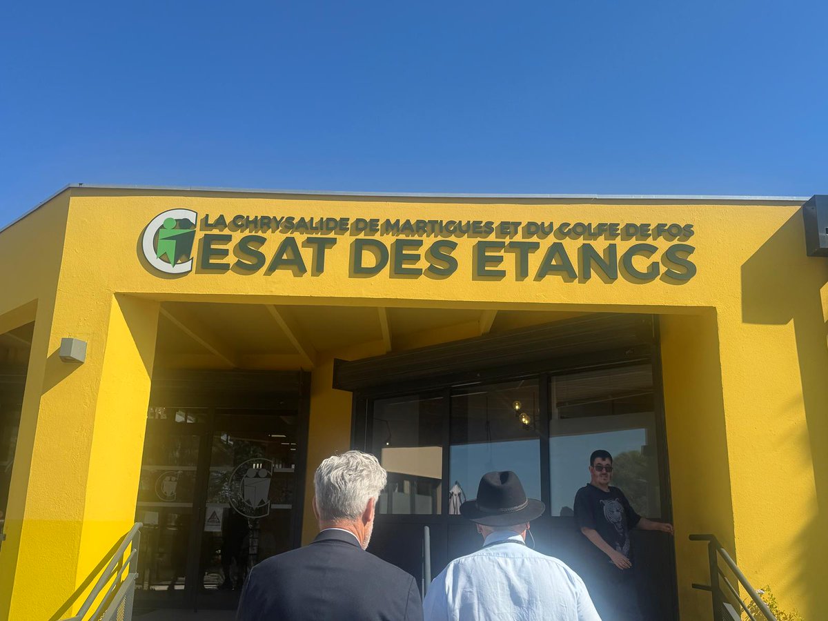 e_Fouquart's tweet photo. Merci à Bernard Cathalot président de La #Chrysalide #Martigues Golf de Fos pour son invitation à visiter l’ESAT des Étangs de #PortDeBouc. Une association qui œuvre aux côtés des personnes en situation de #handicap en leur permettant d’accéder au travail, https://t.co/tIa6q648I7
