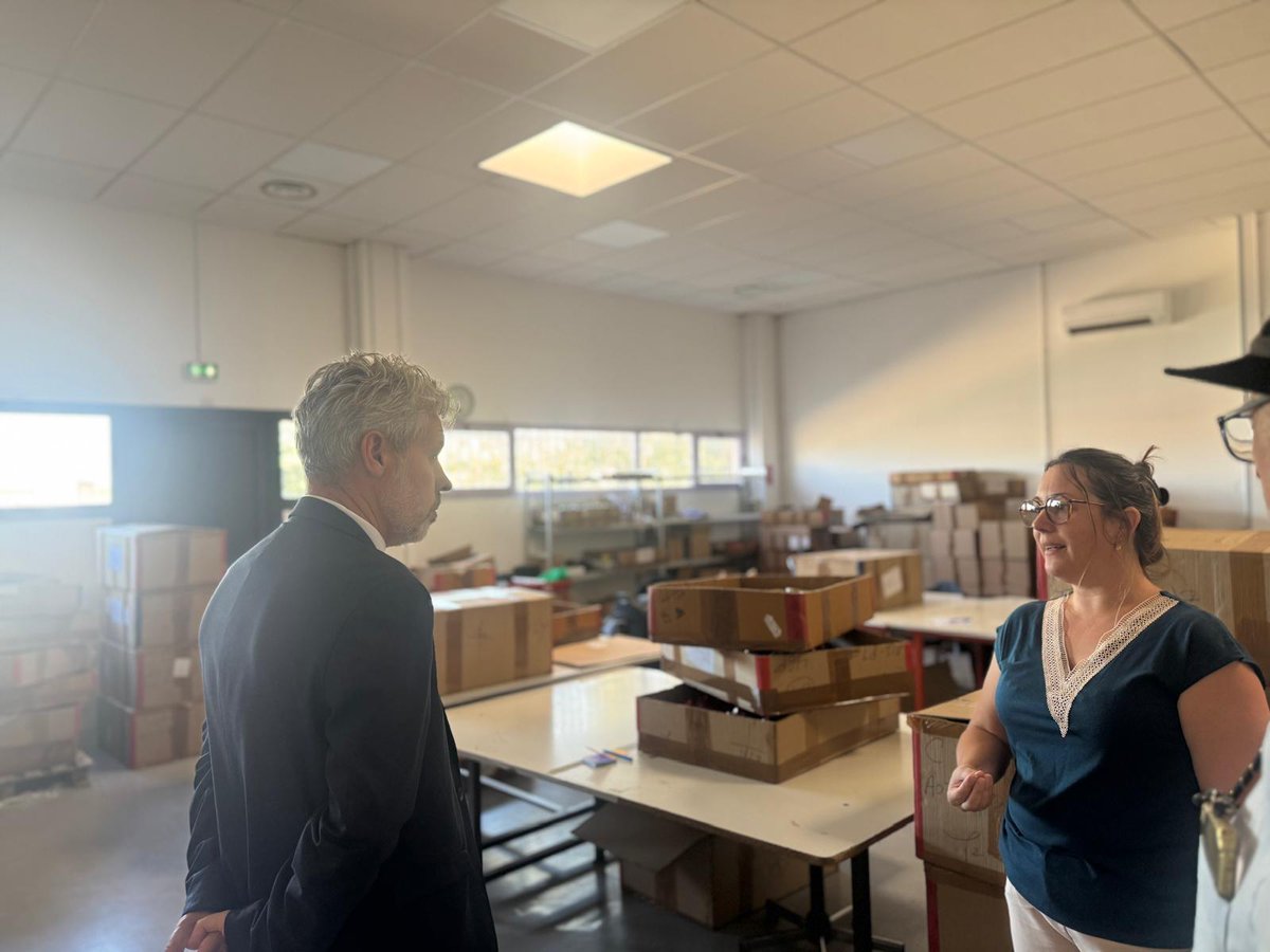 e_Fouquart's tweet photo. Merci à Bernard Cathalot président de La #Chrysalide #Martigues Golf de Fos pour son invitation à visiter l’ESAT des Étangs de #PortDeBouc. Une association qui œuvre aux côtés des personnes en situation de #handicap en leur permettant d’accéder au travail, https://t.co/tIa6q648I7