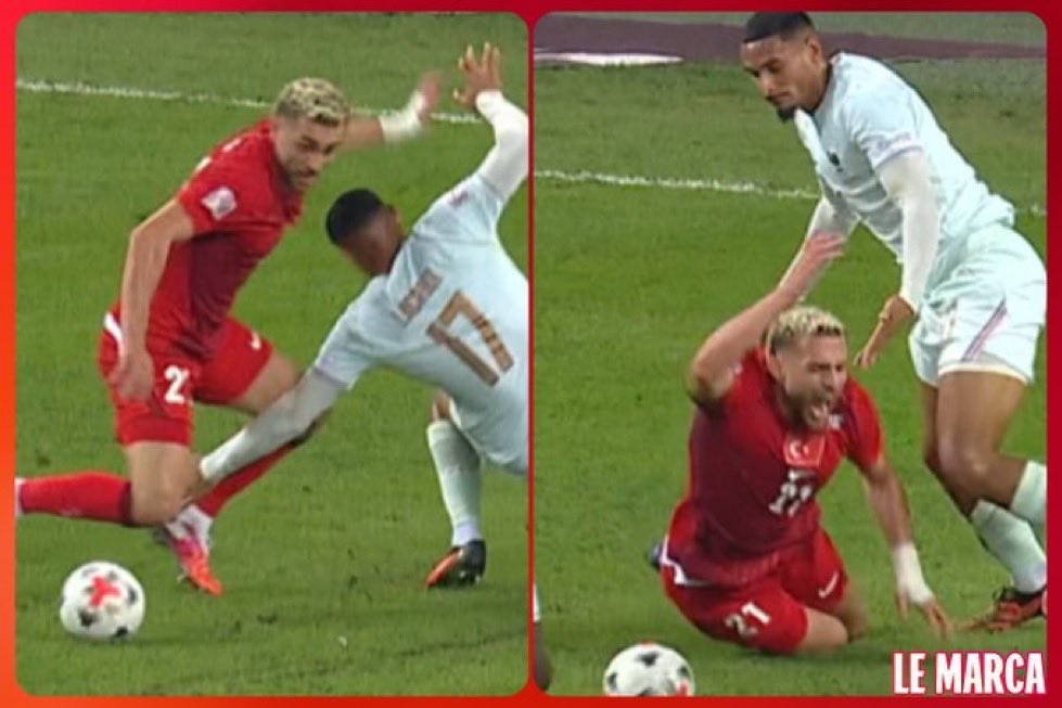 torresgala9's tweet photo. Barış Alper Yılmaz yerde kaldı, hakem ‘penaltı yok’ dedi.

#TURFRA 
#TURvFRA https://t.co/LZD7v7Fagm