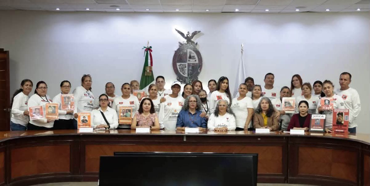 SabuesoGuerrera's tweet photo. 19 de septiembre del 2026 Sabuesos Guerreras A.C. sostiene reunión con Gobierno del Estado con la Gobernadora interina Graciela Domínguez Nava para exigir mejoras sustanciales en los operativos de rastreo. https://t.co/rWZWJRlURa
