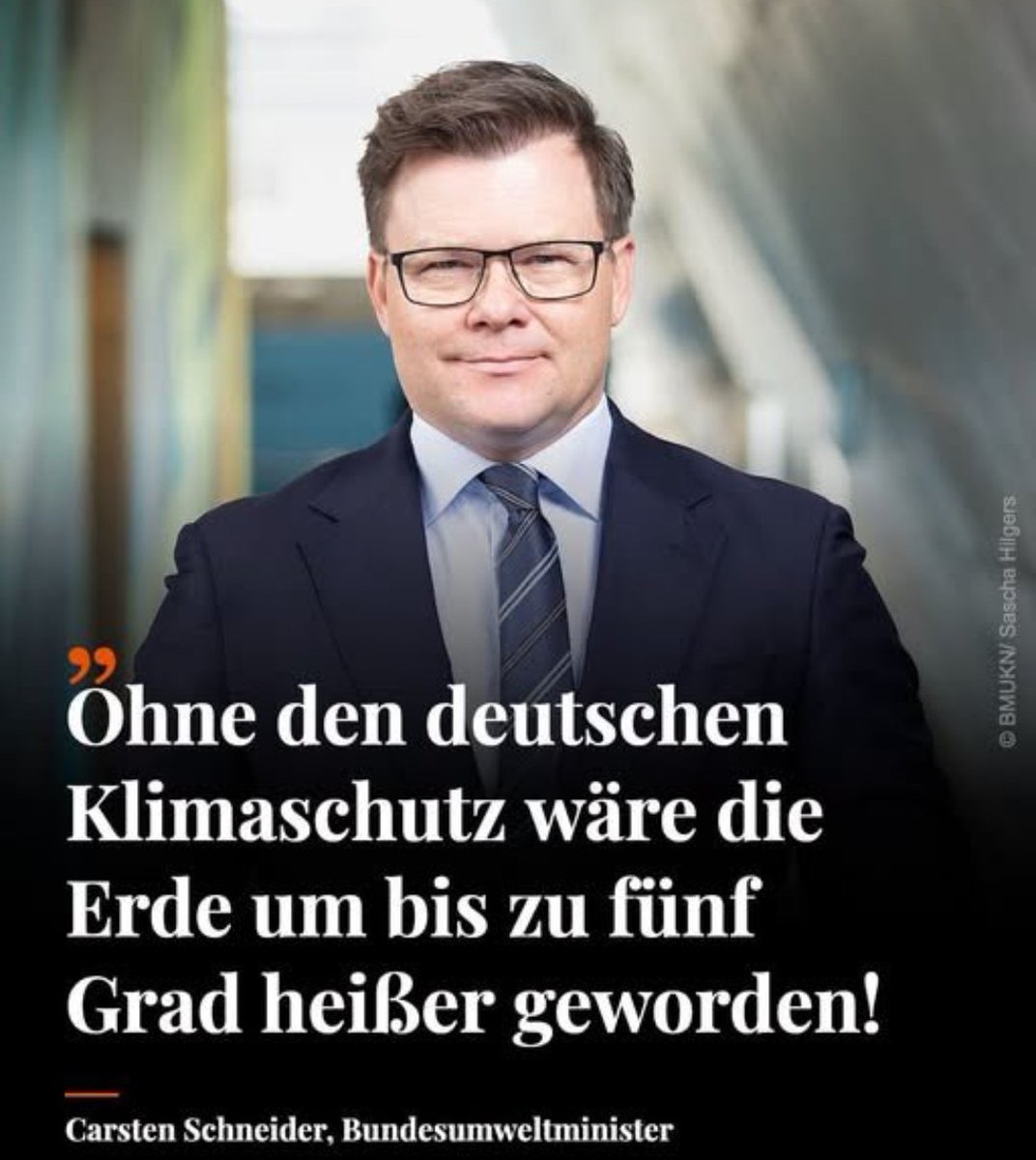 unbelehrbarrat's tweet photo. Der Kerl lebt in einer anderen Welt!
Was in der BRD weniger wird,wandert ab in Industrie Nationen wo keiner sich über diese albernen CO² Emissionen Gedanken macht.Die Aussage ist nun wirklich an Lächerlichkeit kaum zu überbieten und dann aber noch Waffen liefern in Kriegsgebiete https://t.co/rBdCPVu4jb