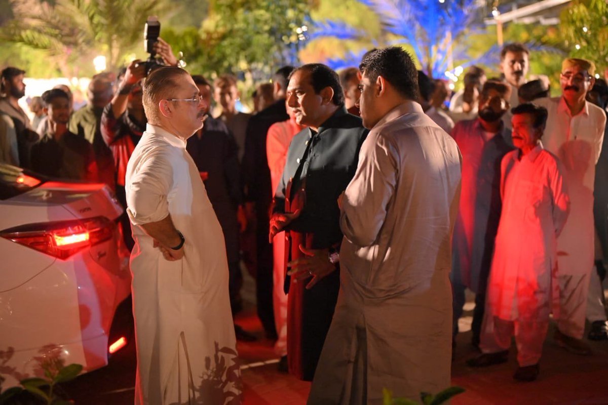 Ishratfatima789's tweet photo. Date: 25/09/2026 
A dinner was hosted Senior Minister Sindh @sharjeelinam at Rawal House  in honour of the people of his constituency
On the occasion he met with the people listened to their concerns and assured them of necessary steps for the resolution of their issues . https://t.co/cudqznTRgY